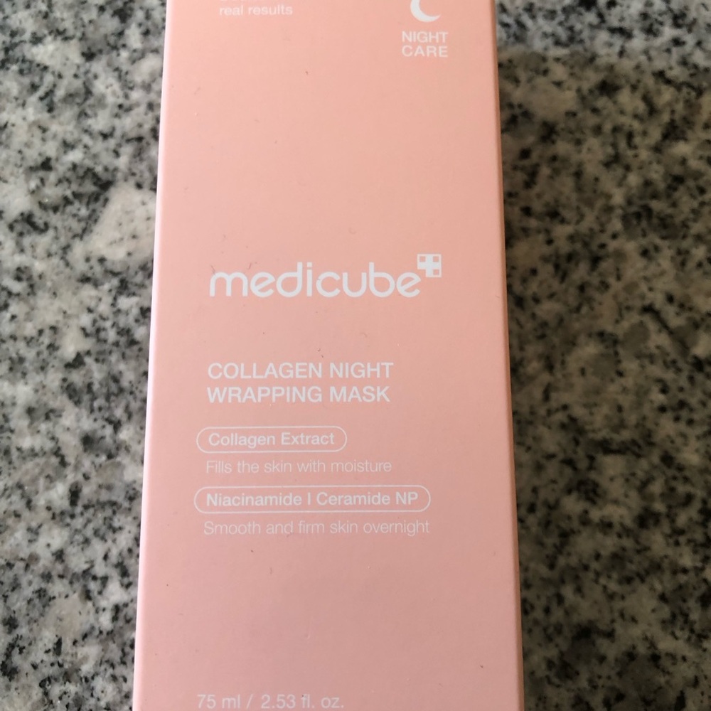 Medicube Collagen Night Wrapping Mask - Pink